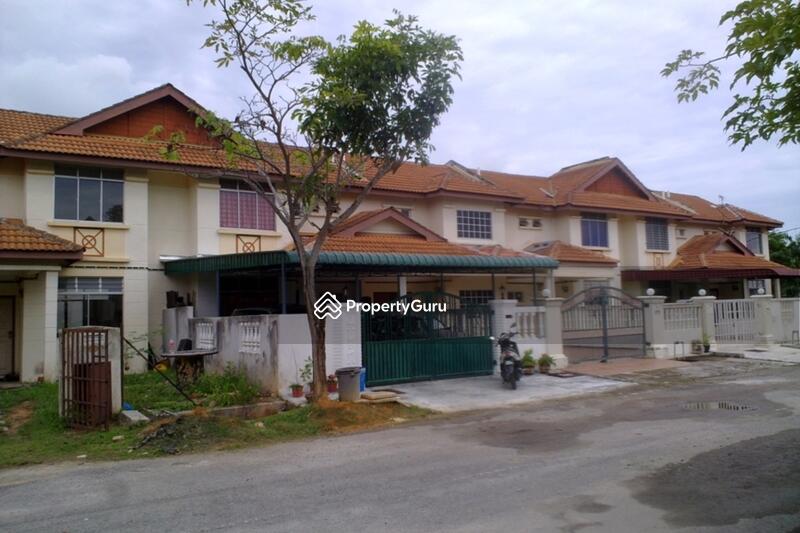 For Sale - Pantai Sepang Putra