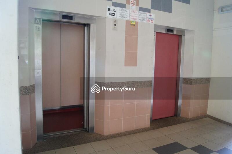 422 Hougang Avenue 6 #0
