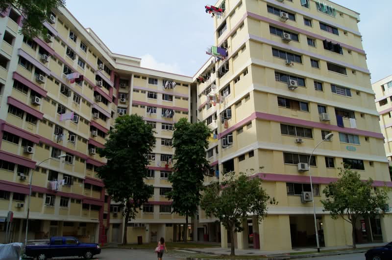 423 Hougang Avenue 6
