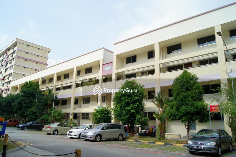 427 Hougang Avenue 6 #0