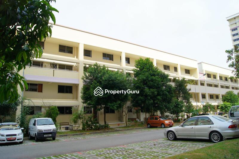 427 Hougang Avenue 6 #0
