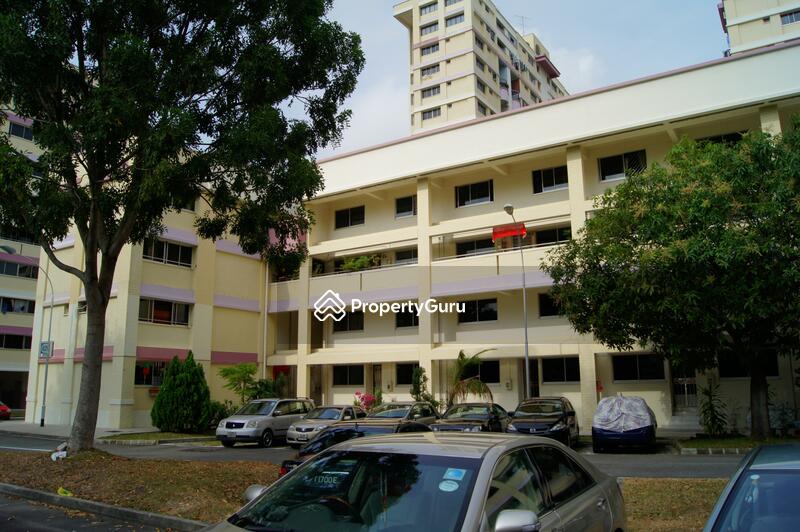 429 Hougang Avenue 6 #0