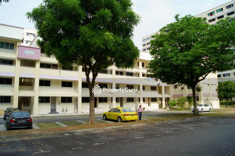429 Hougang Avenue 6 #0