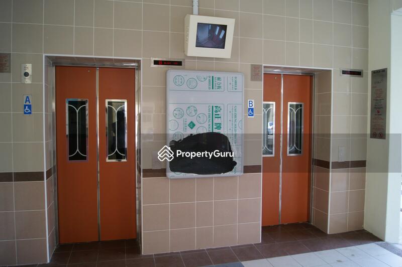 430 Hougang Avenue 6 #0