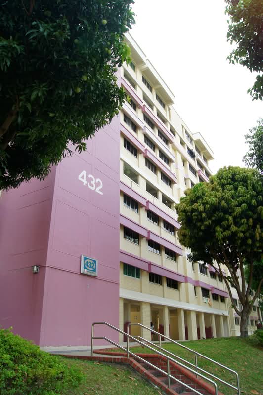 432 Hougang Avenue 6