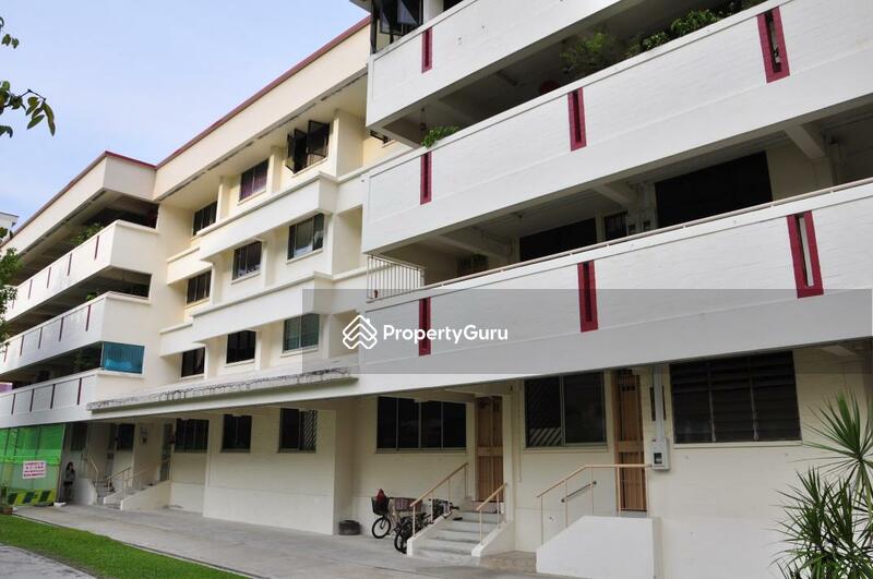 For Sale - 520 Hougang Avenue 6