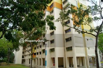 326 Hougang Avenue 7