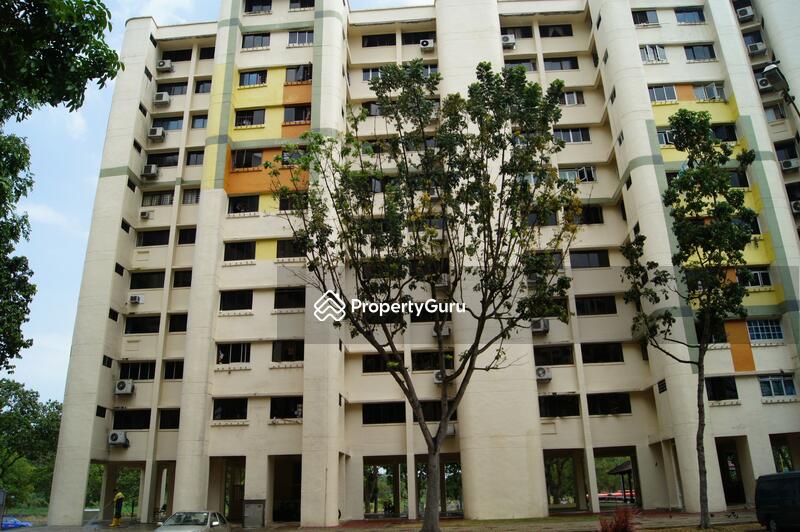 335 Hougang Avenue 7 #0