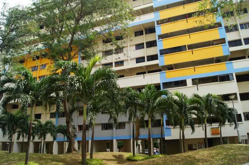 337 Hougang Avenue 7