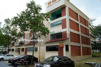 338 Hougang Avenue 7