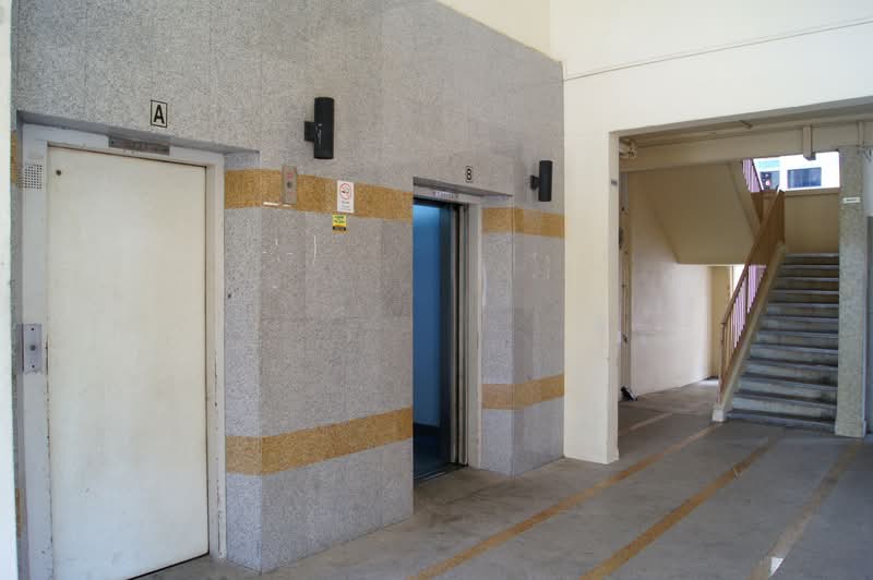 351 Hougang Avenue 7