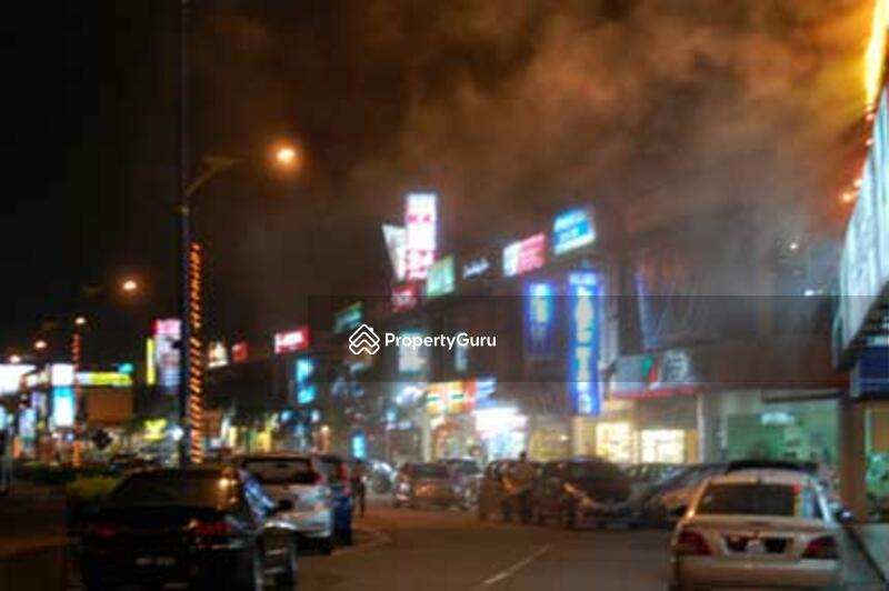 Ampang Waterfront #0