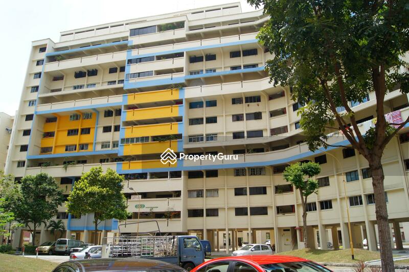 For Sale - 352 Hougang Avenue 7