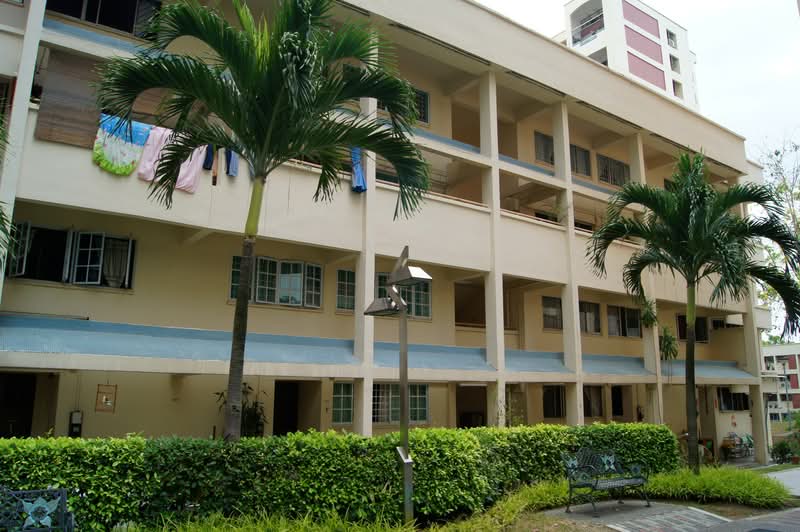 353 Hougang Avenue 7, 353 Hougang Avenue 7, Room Rental, 100 sqft, HDB Flat For Rent, by Nicole Chai, 25524266 - PropertyGuru.com.sg