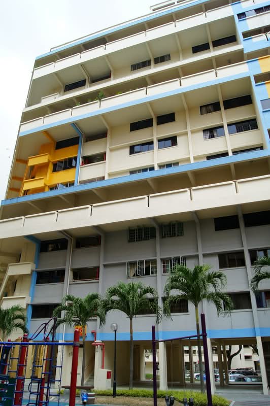354 Hougang Avenue 7