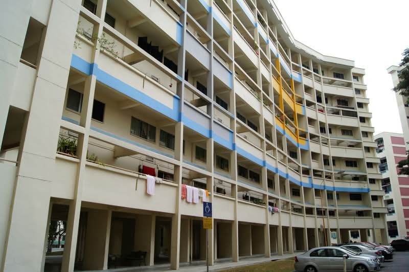 357 Hougang Avenue 7