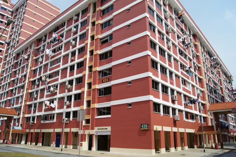 439 Hougang Avenue 8