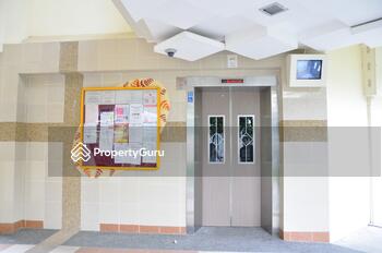 504 Hougang Avenue 8