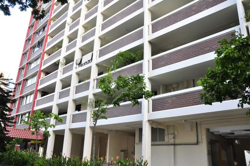 506 Hougang Avenue 8