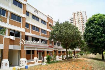543 Hougang Avenue 8