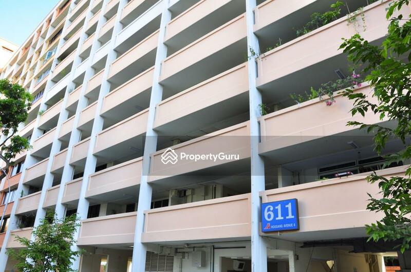 611 Hougang Avenue 8 #0