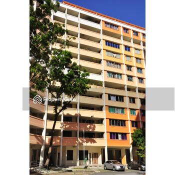 613 Hougang Avenue 8