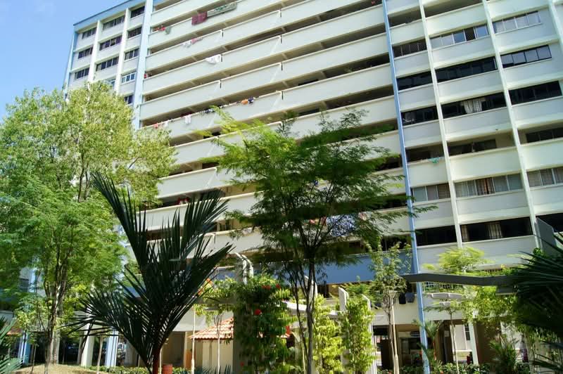 624 Hougang Avenue 8