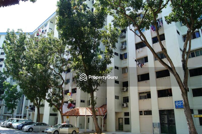 627 Hougang Avenue 8 #0