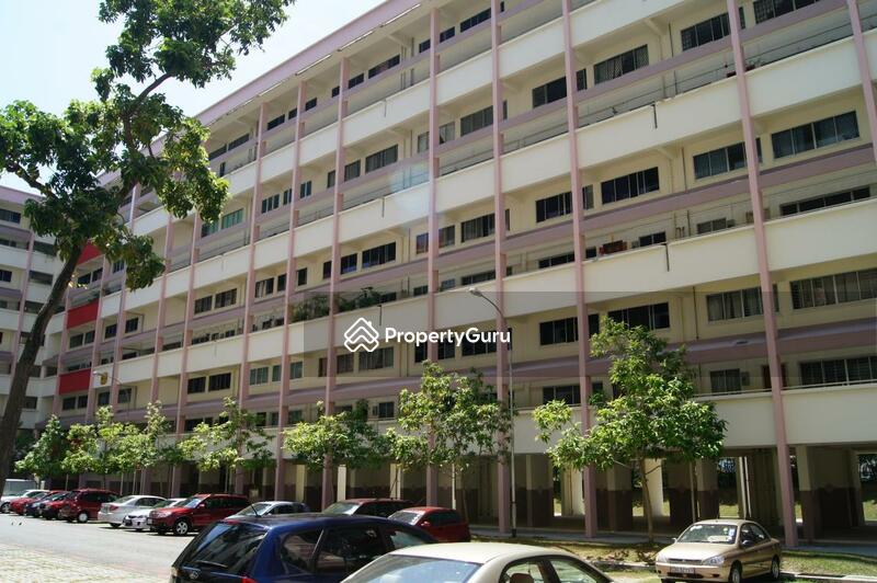 For Sale - 633 Hougang Avenue 8