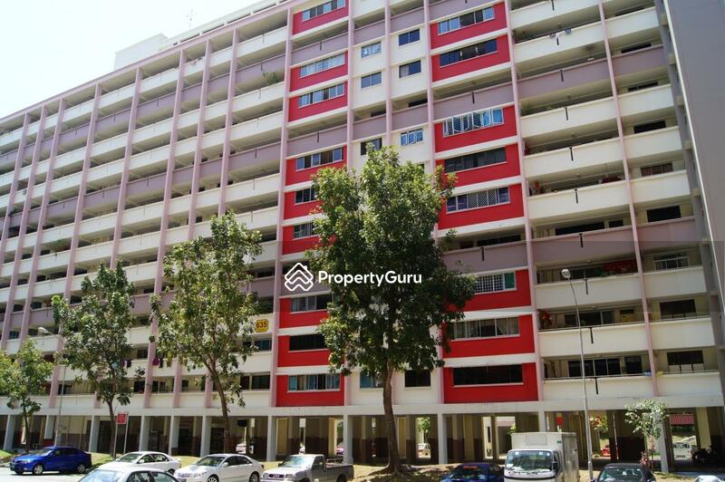For Sale - 635 Hougang Avenue 8