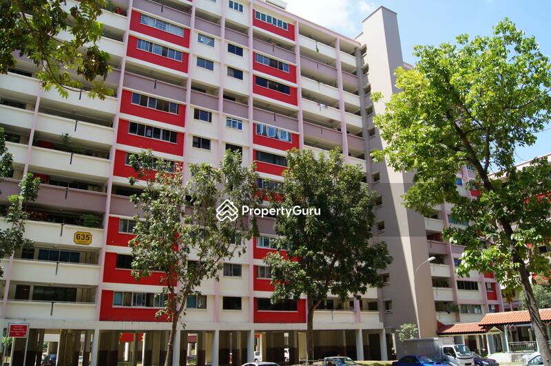 For Sale - 635 Hougang Avenue 8