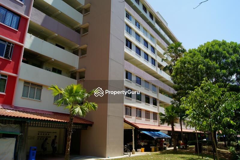 644 Hougang Avenue 8 #0
