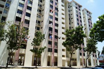 645 Hougang Avenue 8