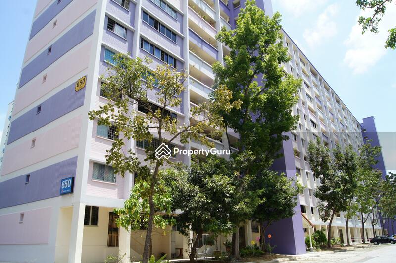 For Rent - 650 Hougang Avenue 8
