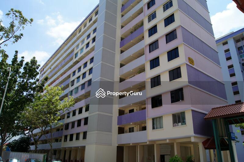 652 Hougang Avenue 8 #0