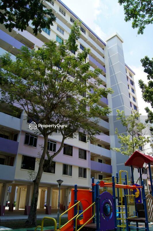 652 Hougang Avenue 8 #0