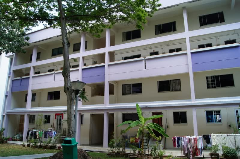 654 Hougang Avenue 8