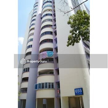 655 Hougang Avenue 8
