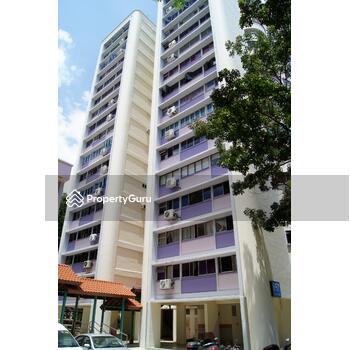 657 Hougang Avenue 8