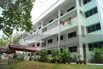 668 Hougang Avenue 8