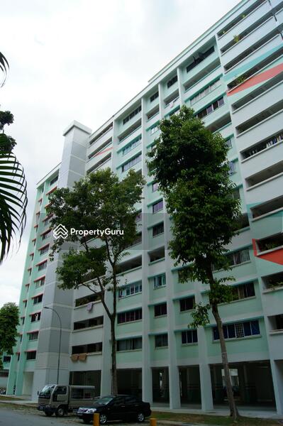 For Sale - 674 Hougang Avenue 8