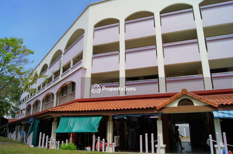 681 Hougang Avenue 8 #0