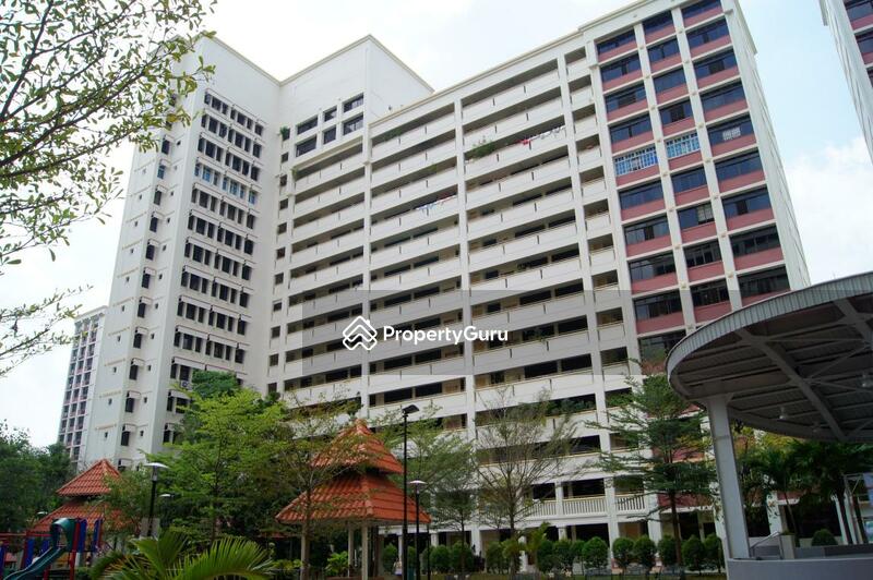 923 Hougang Avenue 9 #0