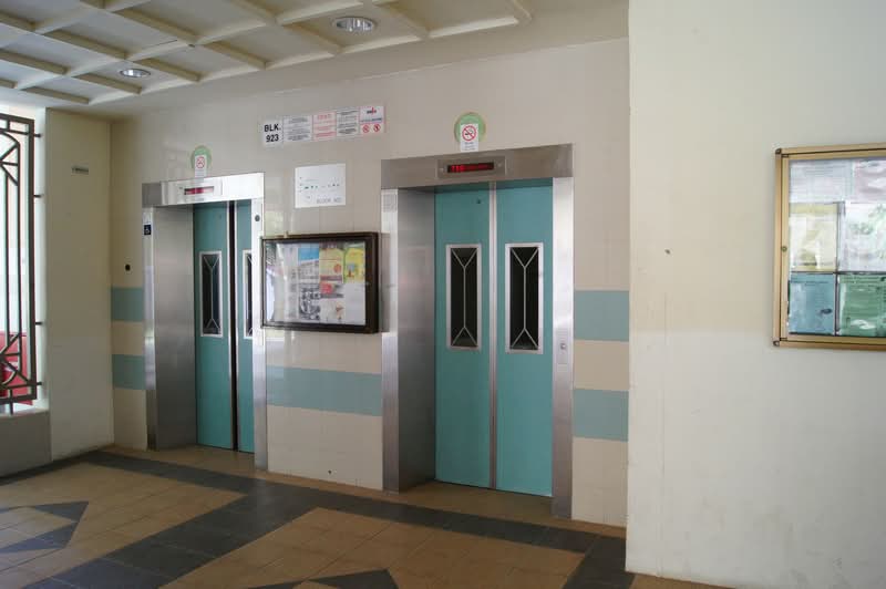 923 Hougang Avenue 9