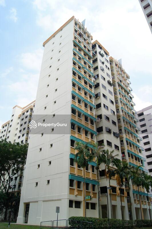 963 Hougang Avenue 9 #0