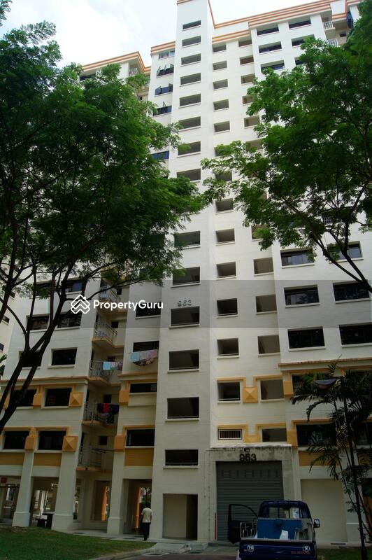 963 Hougang Avenue 9 #0