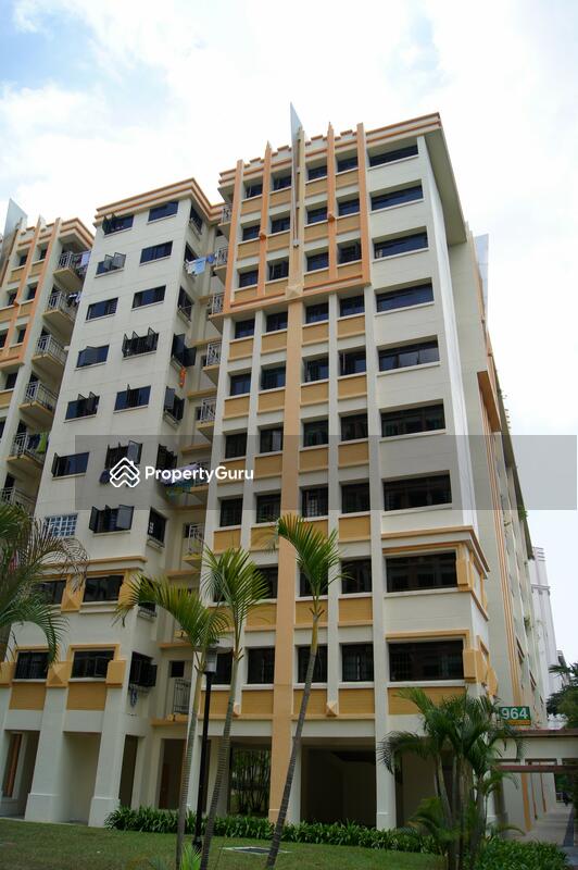 964 Hougang Avenue 9 #0