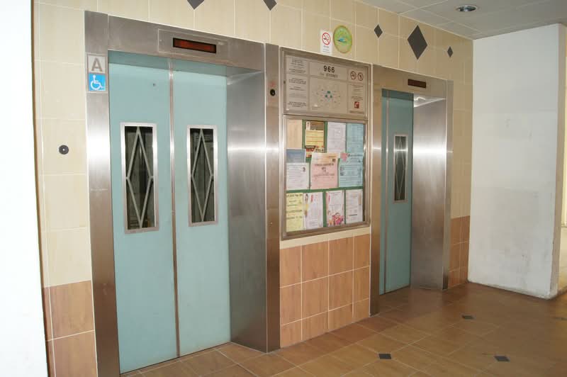 966 Hougang Avenue 9