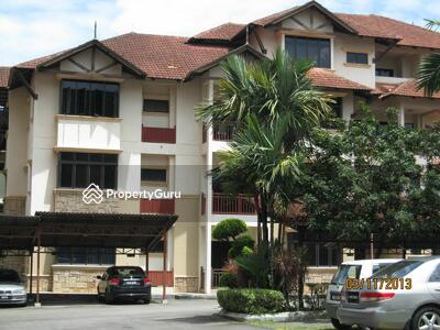 - D'Melor Condominium