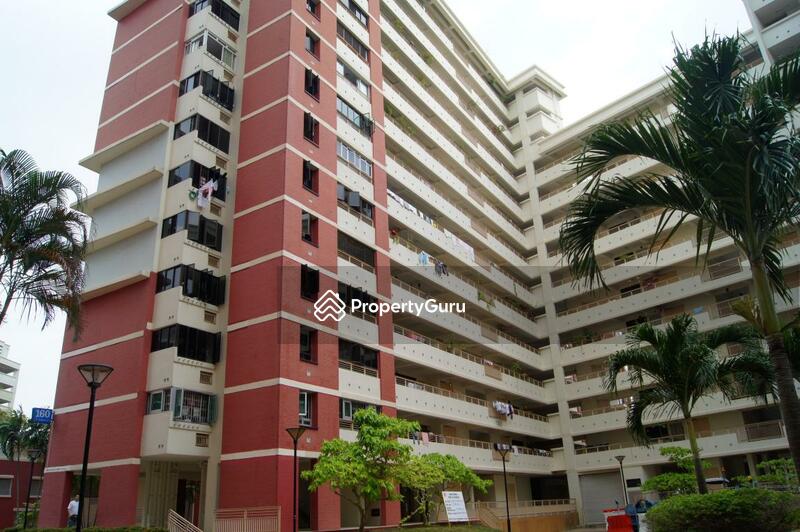 160 Hougang Street 11 #0